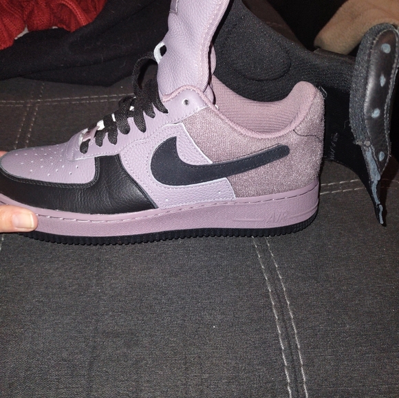 Custom Nikes. Unisex men's size 8 women's size 9.5. Black and purple - Picture 7 of 12